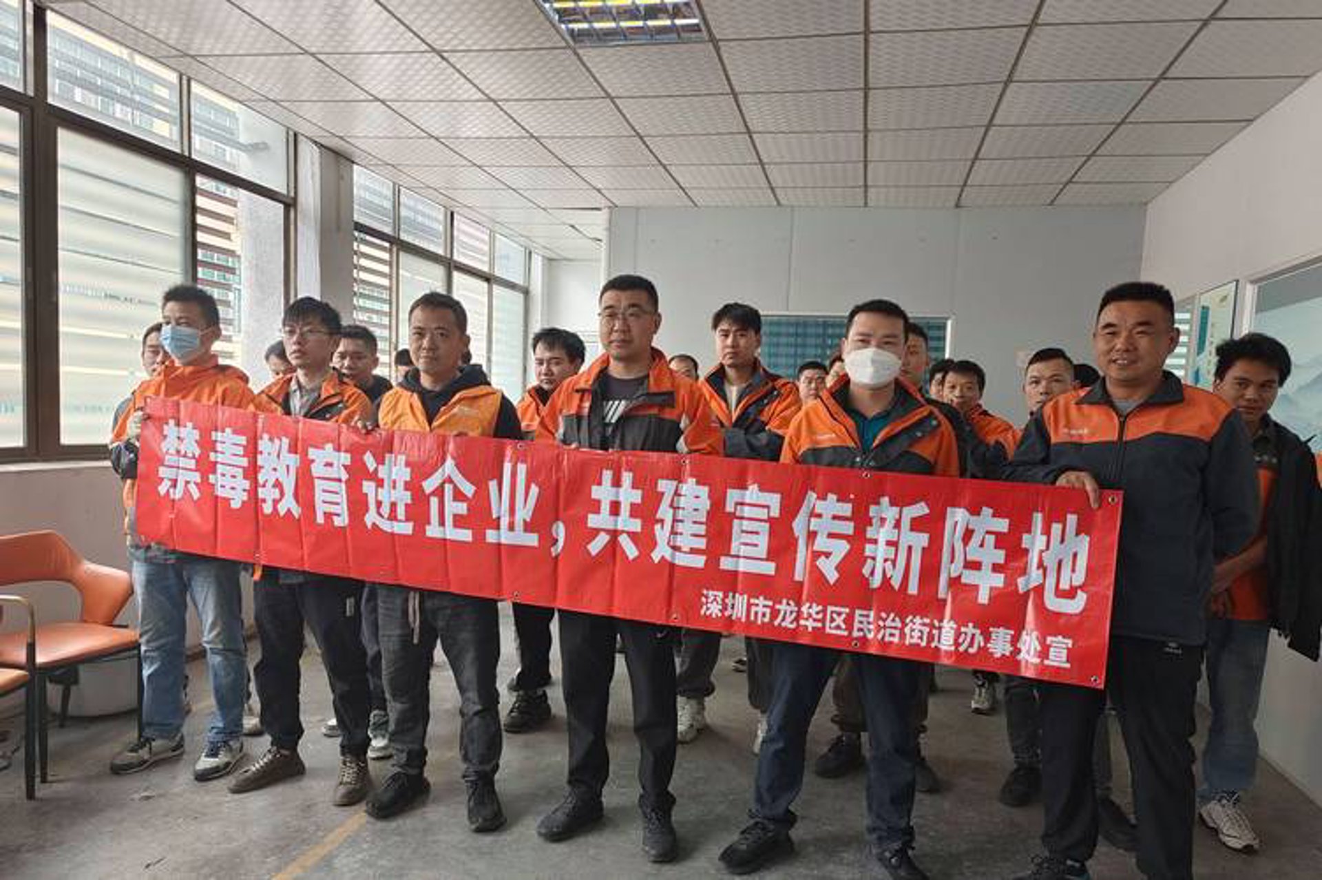 纤手造型美发